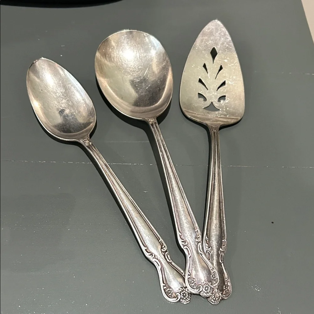 Vintage Elegant Silver Plate Serving Utensil Set
